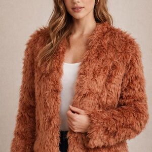 Women's Faux Fur Jacket in Mauve